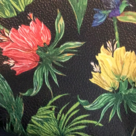 Meet your Posher, Teresa - Picture 1 of 1